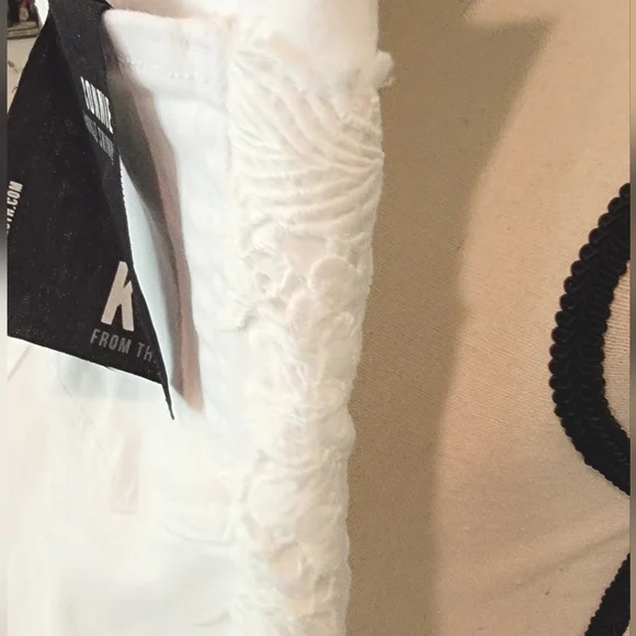 KUT from the Kloth: White "Connie" Ankle Skinny Jeans - Picture 3 of 5